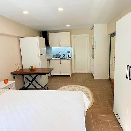 Erol Apartment *